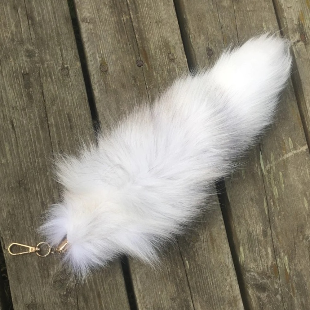 Large Real Random Color Surprise Fox Tail Keychain Charm - Picture 6 of 7
